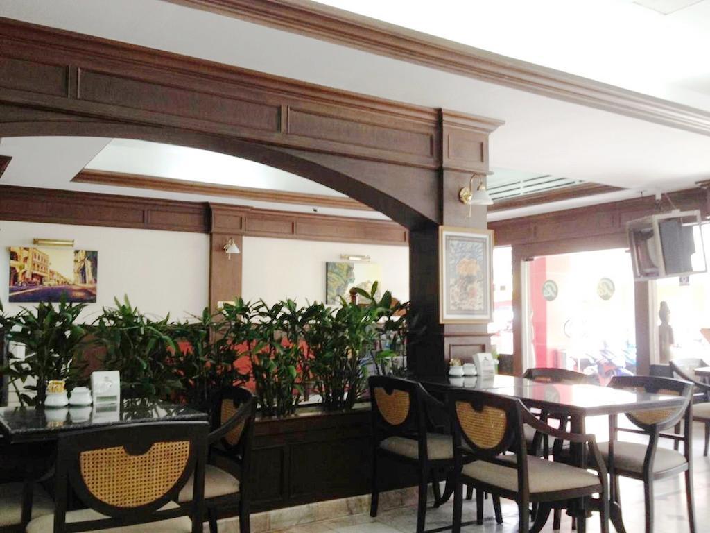 Rattana Mansion Hotel Phuket Екстериор снимка
